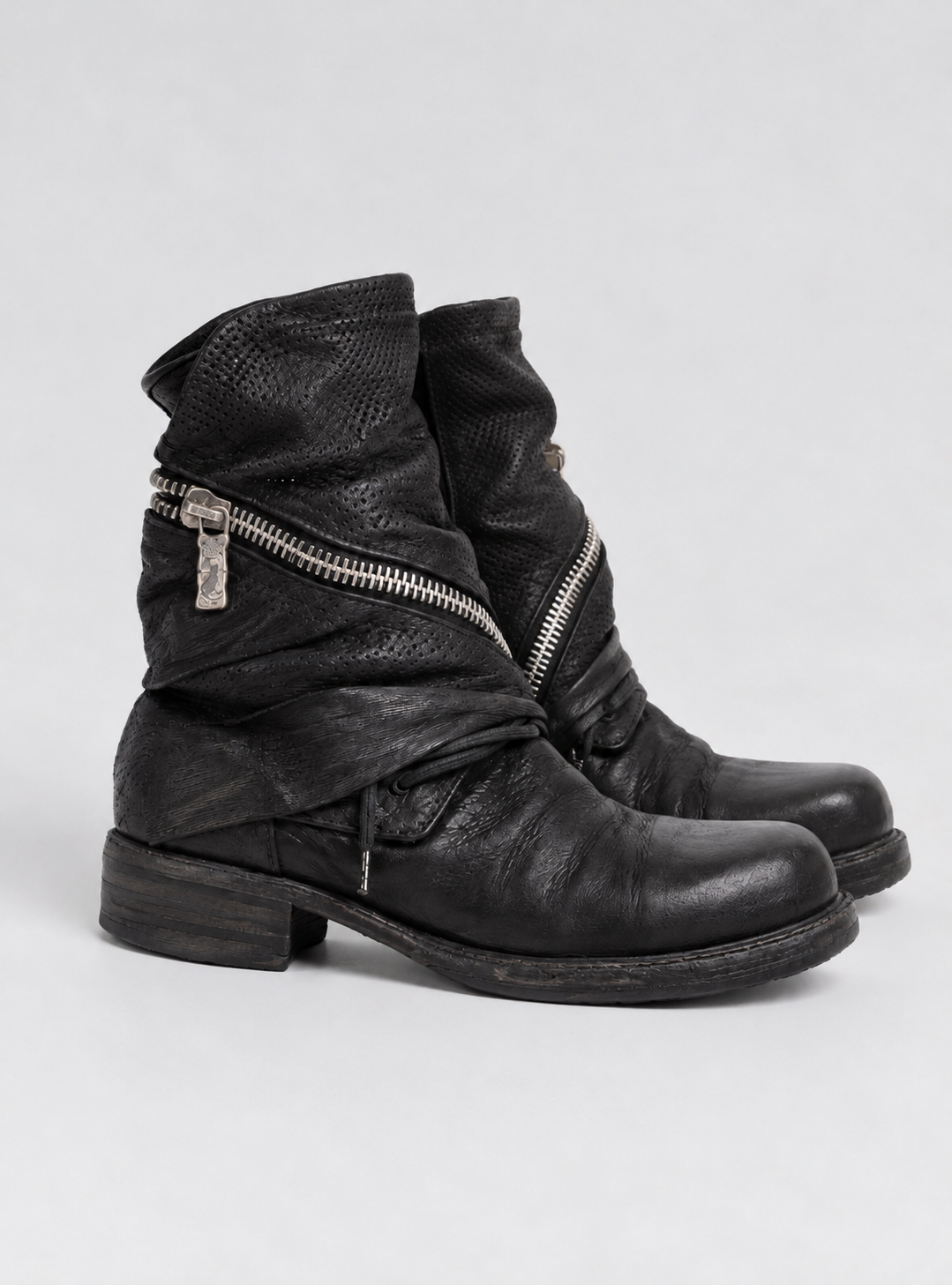 Rift Zip Boots